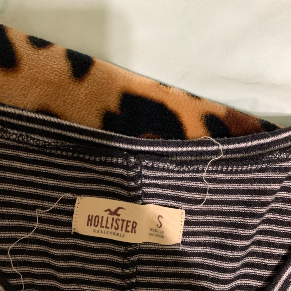 Hollister Long Sleeve Tee